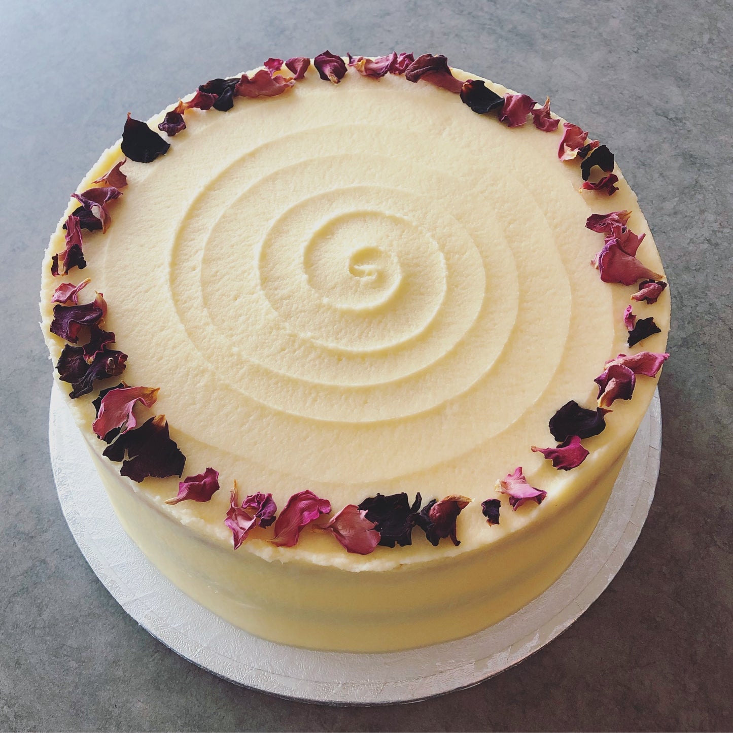 Lemon & Raspberry Cake